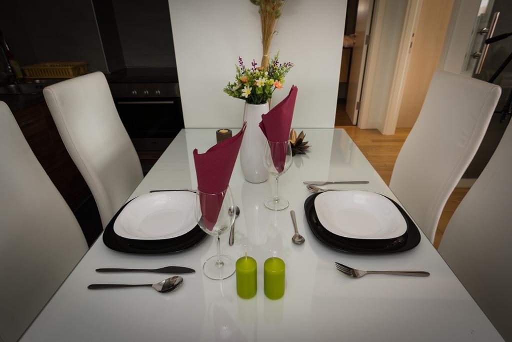 Apartment Mercedes Belgrade Chambre photo